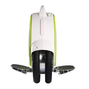 Airwheel Q5 electric unicycle from the front